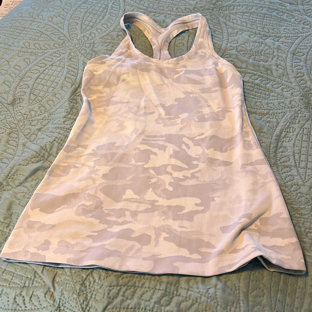 Lululemon Grey Camo Tank Top, size 8